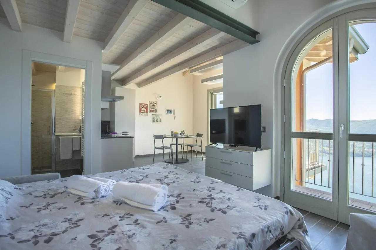 Michelangelo Residenza Borgo Degli Artisti 2 Apartment Parzanica Italy