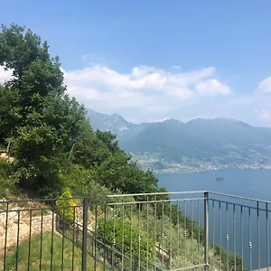 Apartment La In Con Piscina E Vista, Parzanica